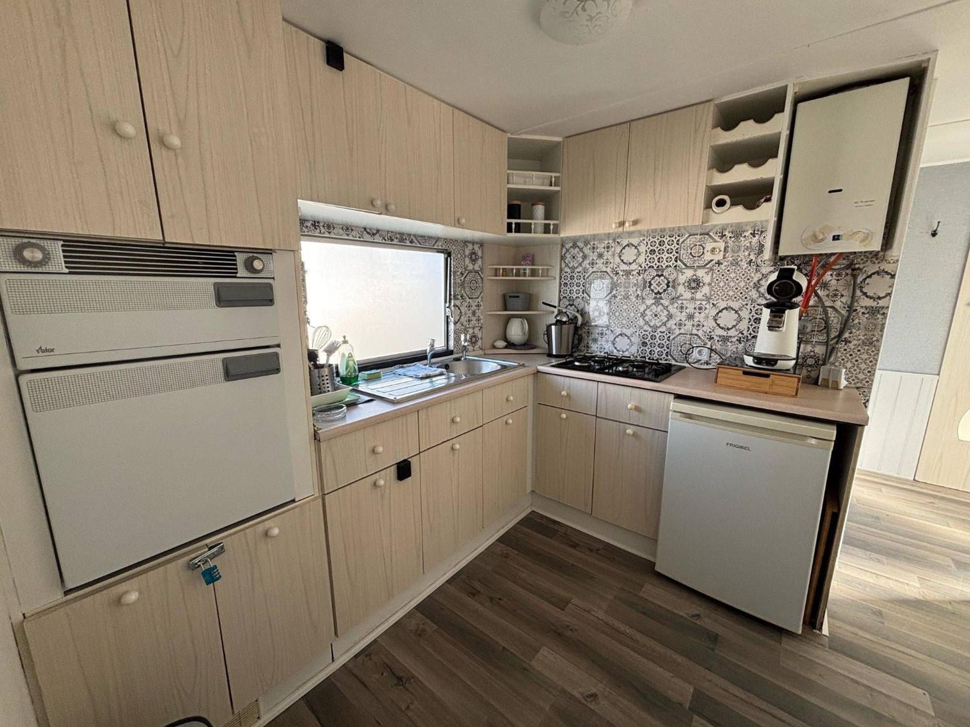 Mobile Home Au Camping New Vennepark Harendijk Eksteriør bilde