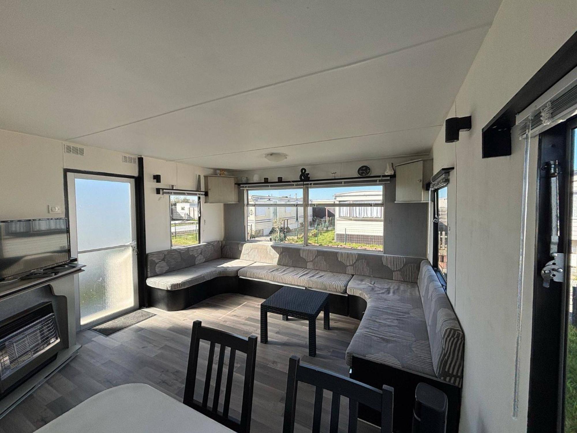 Mobile Home Au Camping New Vennepark Harendijk Eksteriør bilde
